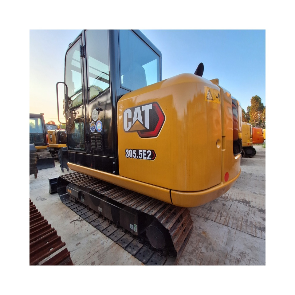 CAT 305.5E2 Excavator - حفارات زحافة: صور 2 CAT 305.5E2 Excavator - حفارات زحافة: صور 2