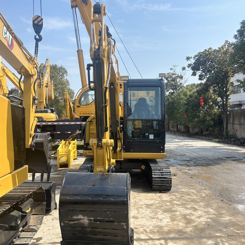 CAT 305.5E2 Excavator - حفارات زحافة: صور 5 CAT 305.5E2 Excavator - حفارات زحافة: صور 5
