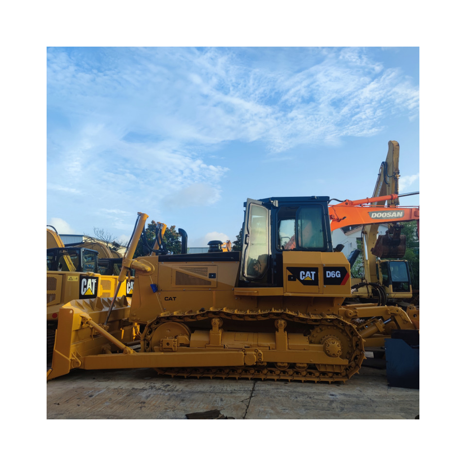 CAT D6G Bulldozer - بلدوزر: صور 1 CAT D6G Bulldozer - بلدوزر: صور 1