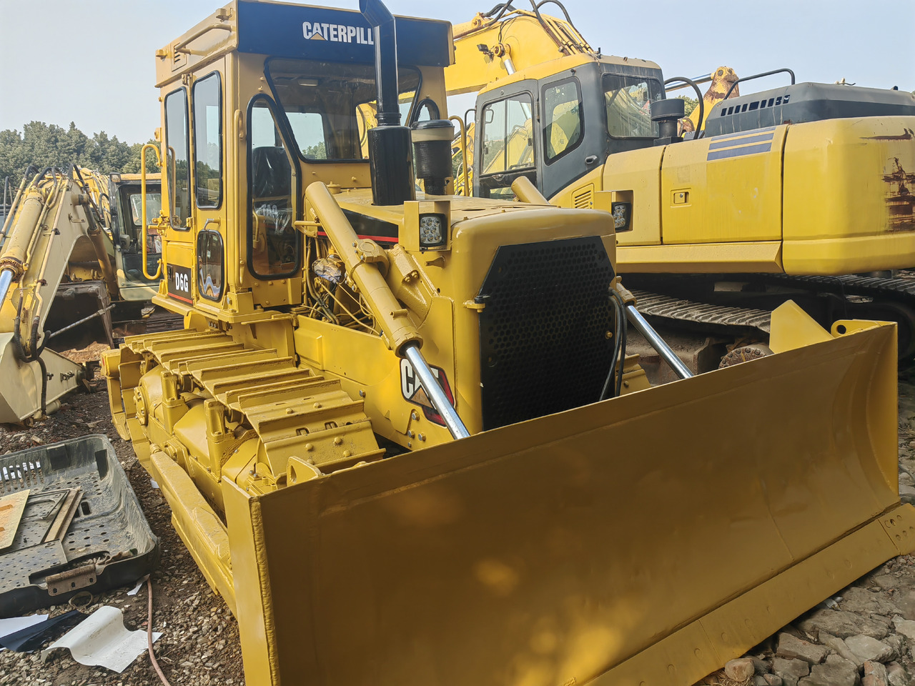 CAT D6G Bulldozer - بلدوزر: صور 5 CAT D6G Bulldozer - بلدوزر: صور 5