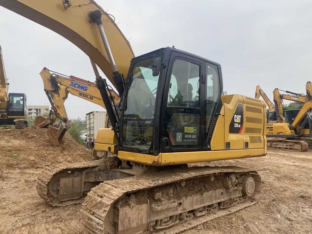 CATERPILLAR 320GC - حفارات زحافة: صور 2 CATERPILLAR 320GC - حفارات زحافة: صور 2