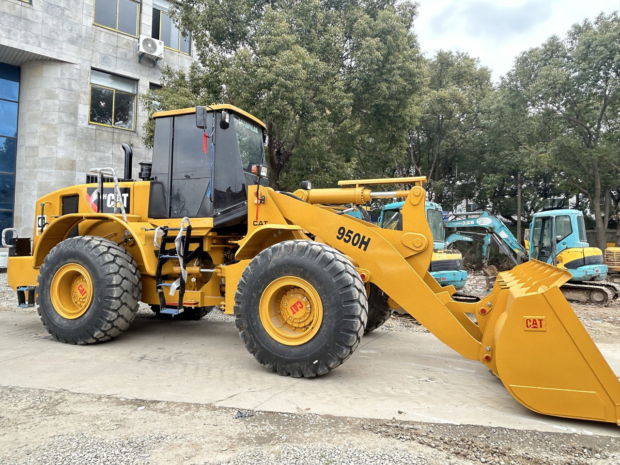 Caterpillar 950H Wheel Loaders - اللودر بعجل: صور 5 Caterpillar 950H Wheel Loaders - اللودر بعجل: صور 5