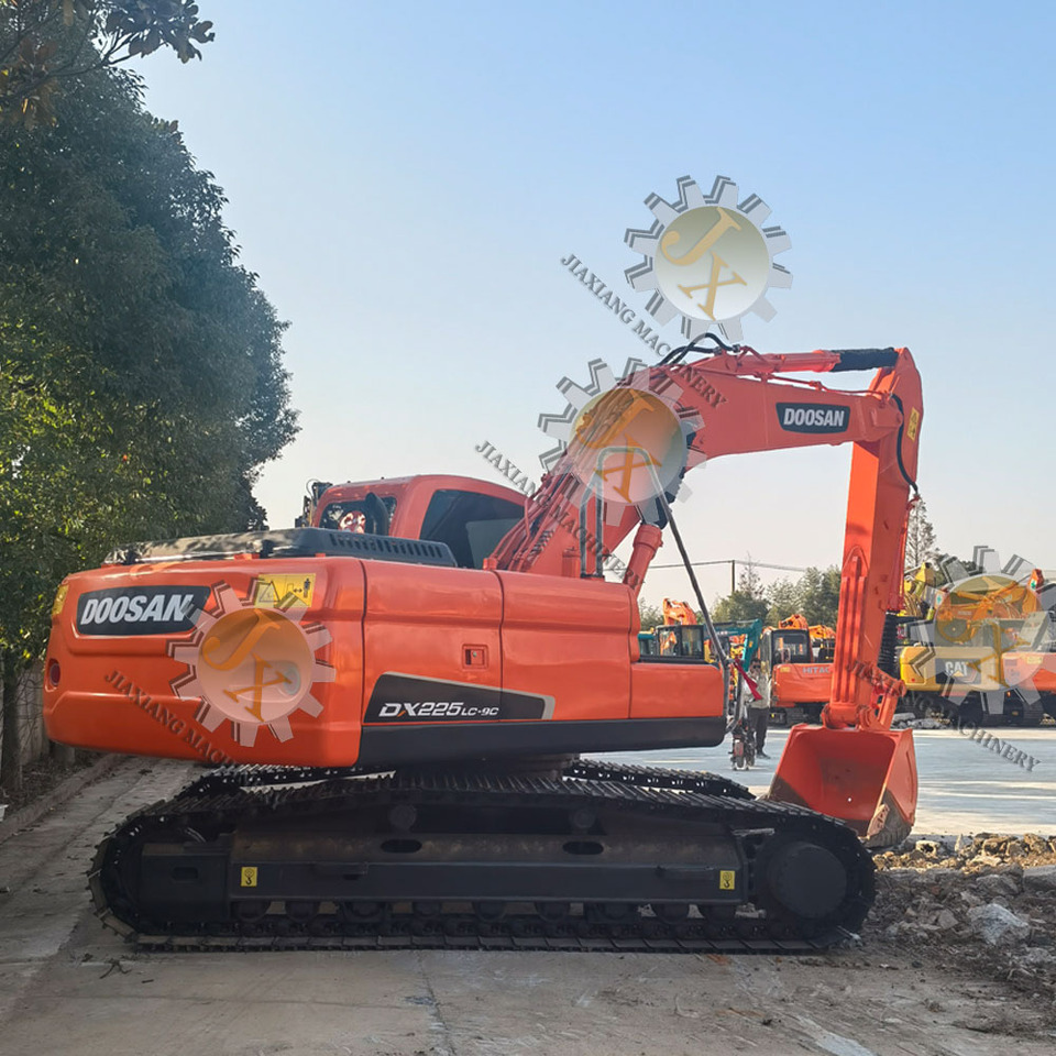 DOOSAN Doosan DX225LC Crawler excavator - حفارات زحافة: صور 3 DOOSAN Doosan DX225LC Crawler excavator - حفارات زحافة: صور 3