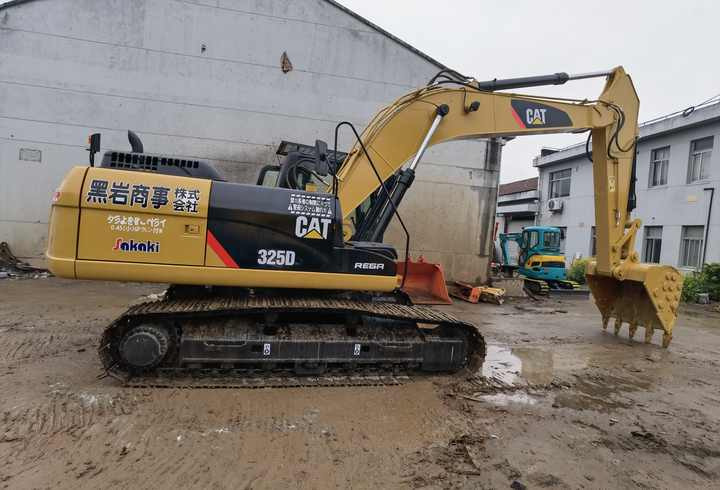 Excavadora CAT 330 330D 325D excavator cheap used CAT 330D2L digger CAT325 earth moving machine for sale - حفارات زحافة: صور 2 Excavadora CAT 330 330D 325D excavator cheap used CAT 330D2L digger CAT325 earth moving machine for sale - حفارات زحافة: صور 2
