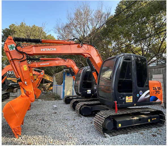 Good Condition Original HITACHI ZX70 Crawler Excavator ZX70 ZX120 Second Hand Tracked Digger - حفارات زحافة: صور 1 Good Condition Original HITACHI ZX70 Crawler Excavator ZX70 ZX120 Second Hand Tracked Digger - حفارات زحافة: صور 1