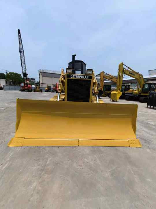 High Efficiency d6h d7h Used Caterpillar Bulldozer d7g used caterpillar bulldozer in shanghai - بلدوزر: صور 2 High Efficiency d6h d7h Used Caterpillar Bulldozer d7g used caterpillar bulldozer in shanghai - بلدوزر: صور 2