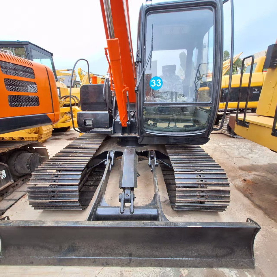 Hitachi EX60 Excavator - حفارات زحافة: صور 2 Hitachi EX60 Excavator - حفارات زحافة: صور 2