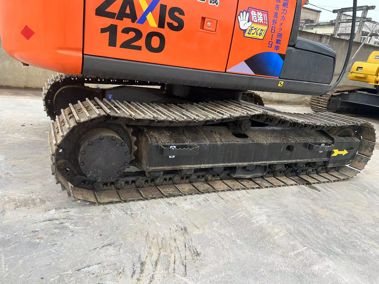 Hitachi ZX120-6 Excavator - حفارات زحافة: صور 5 Hitachi ZX120-6 Excavator - حفارات زحافة: صور 5