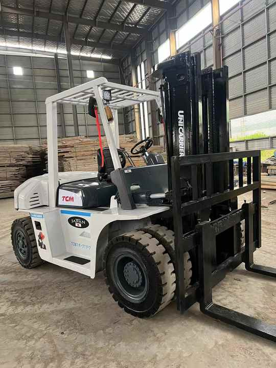 Hot Sale Used Japanese diesel Engine Forklift TCM FD70 Second-hand TCM 7 TON Forklift Cheap Sale - رافعة شوكية ديزل: صور 2 Hot Sale Used Japanese diesel Engine Forklift TCM FD70 Second-hand TCM 7 TON Forklift Cheap Sale - رافعة شوكية ديزل: صور 2