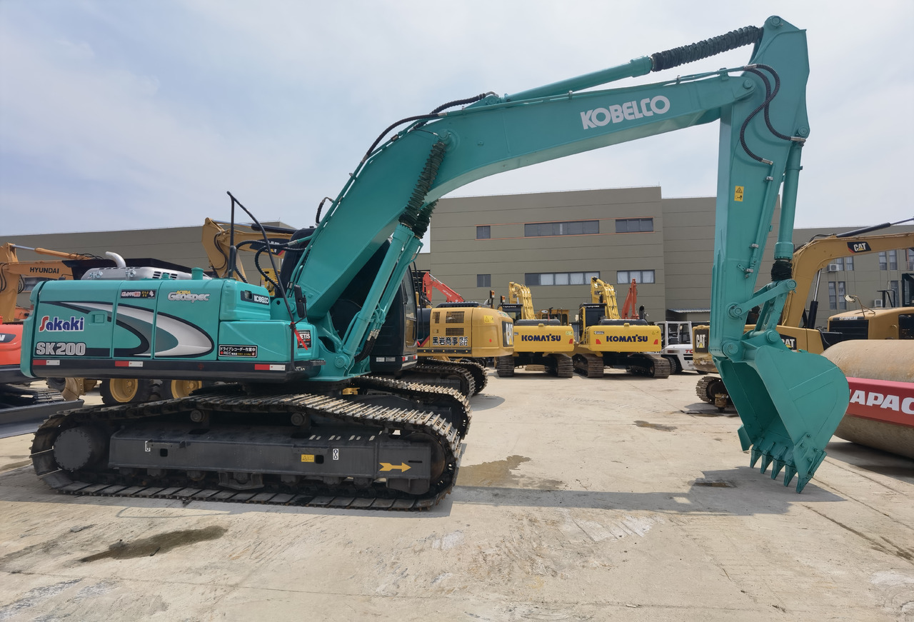 Kobelco SK200-8 Excavator - حفارات زحافة: صور 1 Kobelco SK200-8 Excavator - حفارات زحافة: صور 1