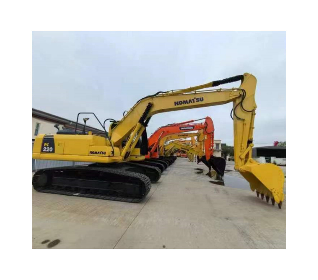 Komatsu PC 220-8 Excavator - حفارات زحافة: صور 4 Komatsu PC 220-8 Excavator - حفارات زحافة: صور 4