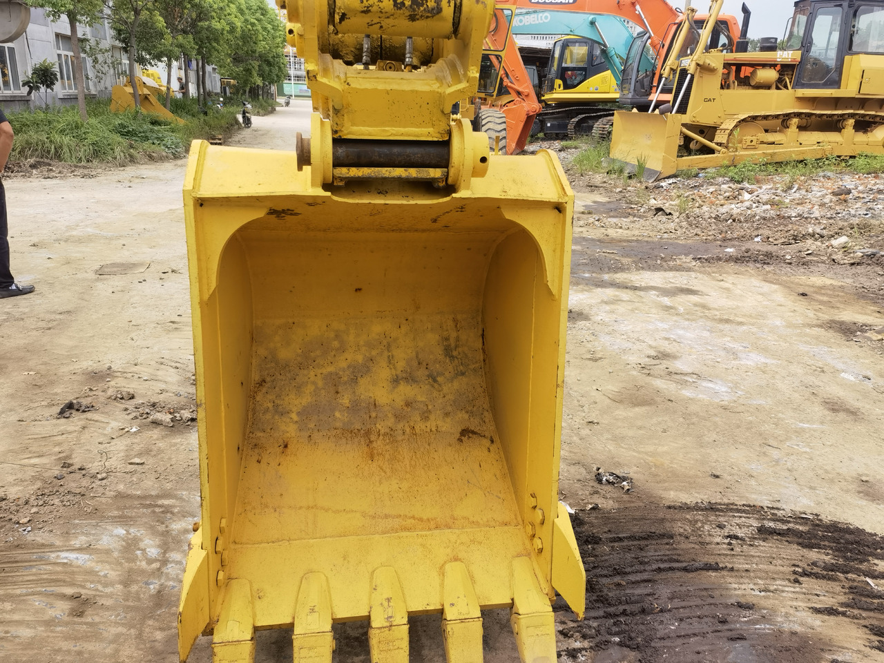 Komatsu PC130-7 Excavator - حفارات زحافة: صور 5 Komatsu PC130-7 Excavator - حفارات زحافة: صور 5
