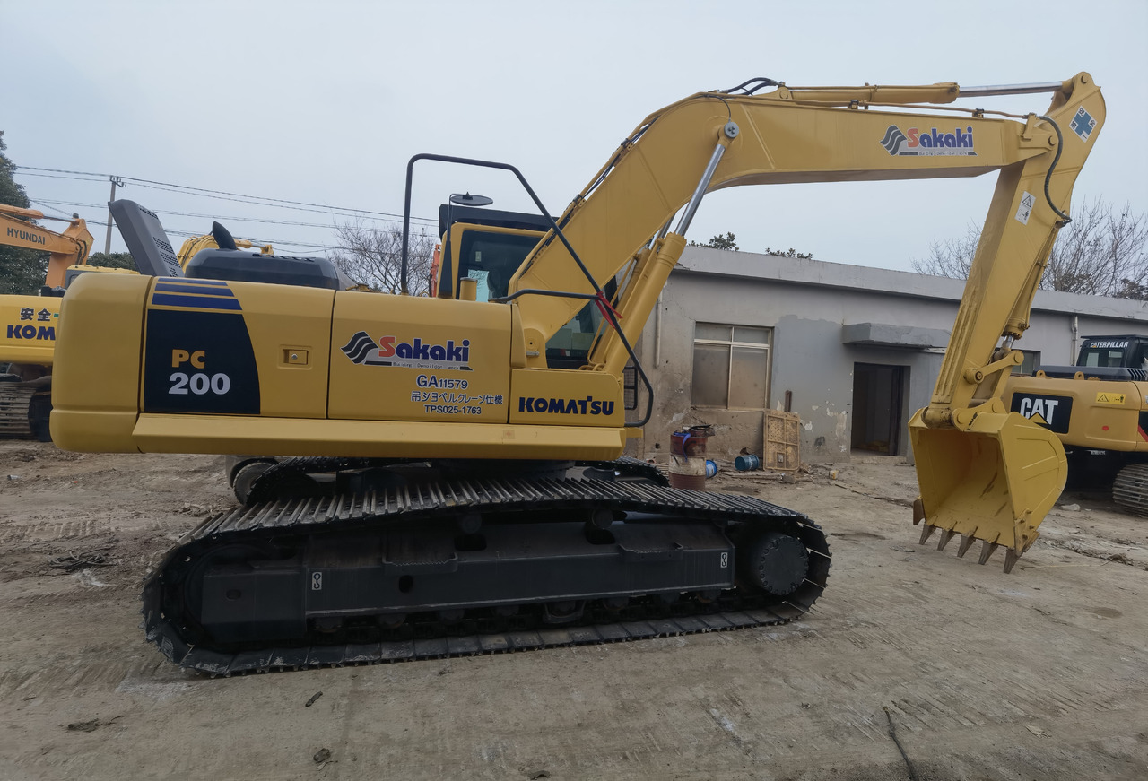 Komatsu PC200-8 Excavator - حفارات زحافة: صور 5 Komatsu PC200-8 Excavator - حفارات زحافة: صور 5