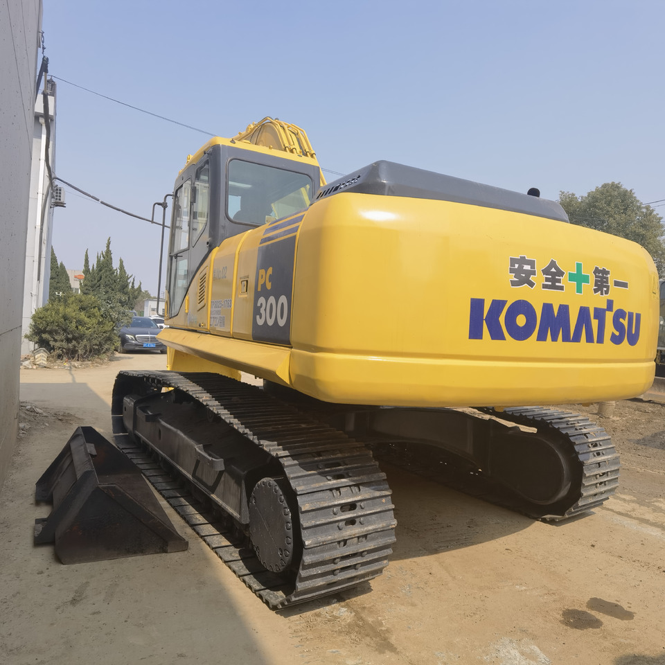 Komatsu PC300-7 Excavator - حفارات زحافة: صور 5 Komatsu PC300-7 Excavator - حفارات زحافة: صور 5