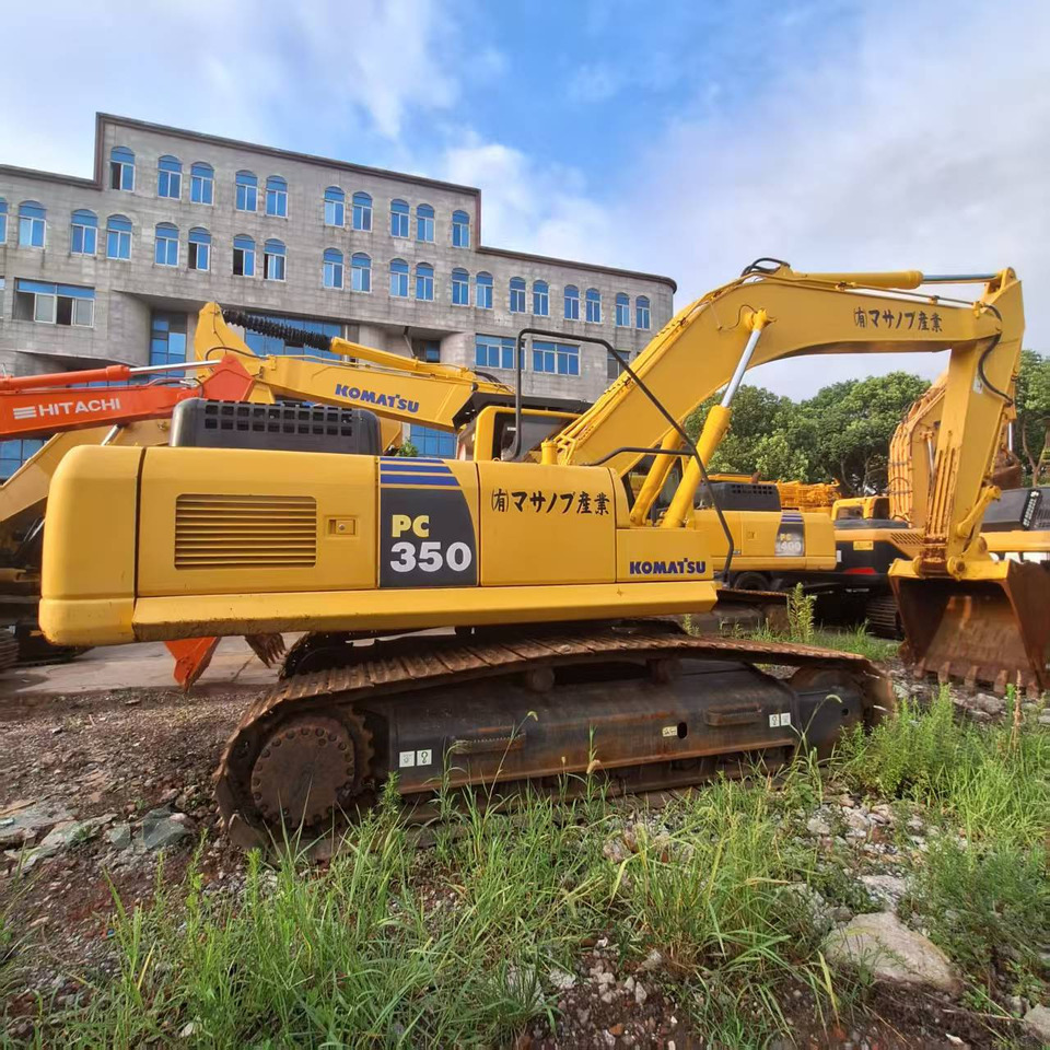 Komatsu PC350-8 excavator - حفارات زحافة: صور 3 Komatsu PC350-8 excavator - حفارات زحافة: صور 3