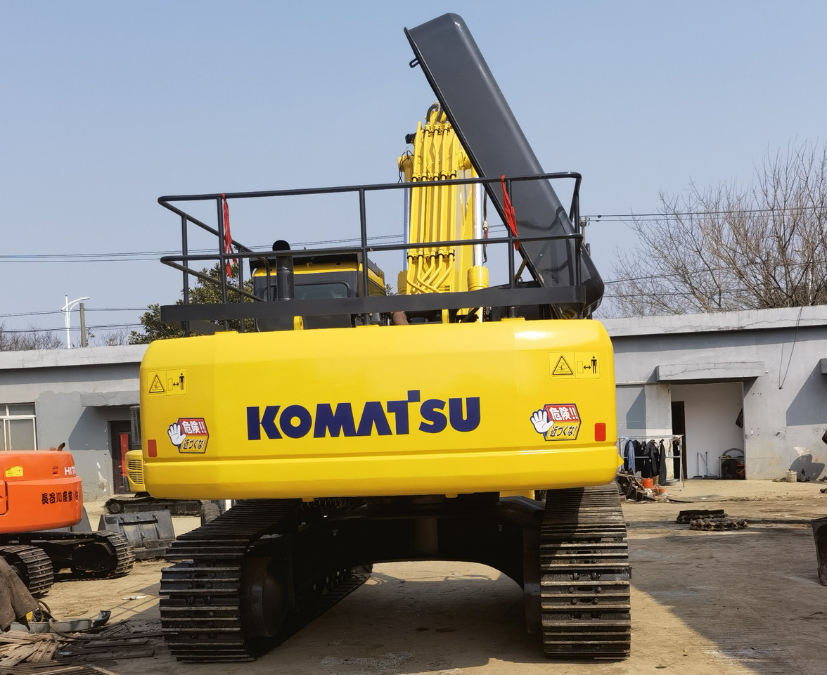 Komatsu PC400-7 excavator - حفارات زحافة: صور 5 Komatsu PC400-7 excavator - حفارات زحافة: صور 5