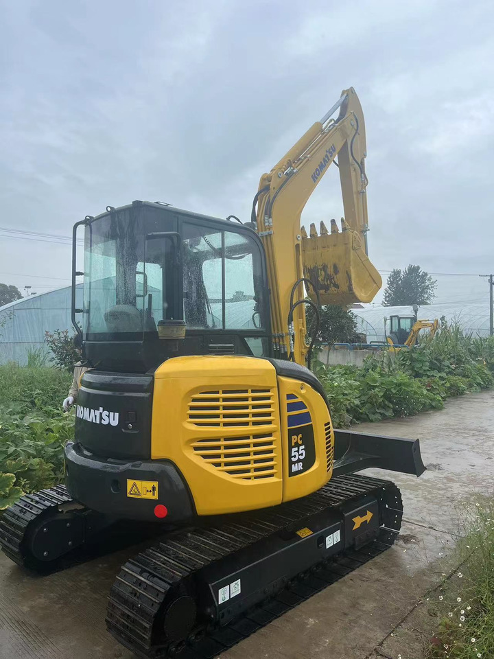 Komatsu PC55MR - حفارة مصغرة: صور 2 Komatsu PC55MR - حفارة مصغرة: صور 2