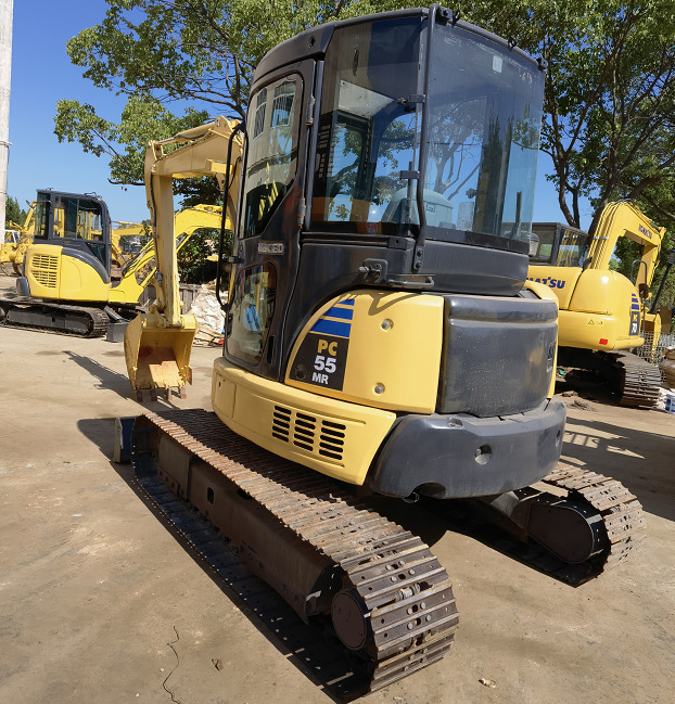 Komatsu PC55 - حفارة مصغرة: صور 5 Komatsu PC55 - حفارة مصغرة: صور 5