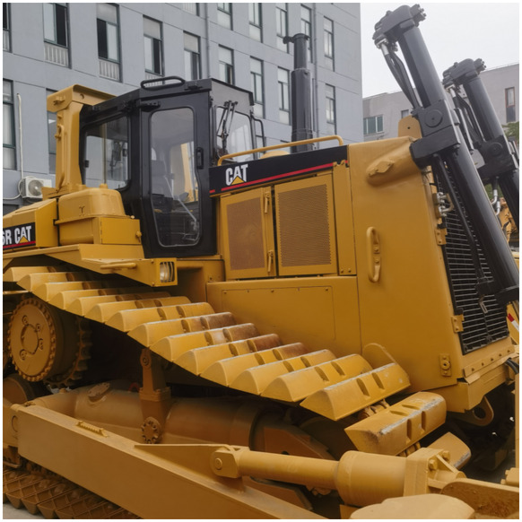 Original Japan Used CAT D6R Bulldozer Second Hand CAT D6R Bulldozer with fast delivery and low price for sale - بلدوزر: صور 1 Original Japan Used CAT D6R Bulldozer Second Hand CAT D6R Bulldozer with fast delivery and low price for sale - بلدوزر: صور 1