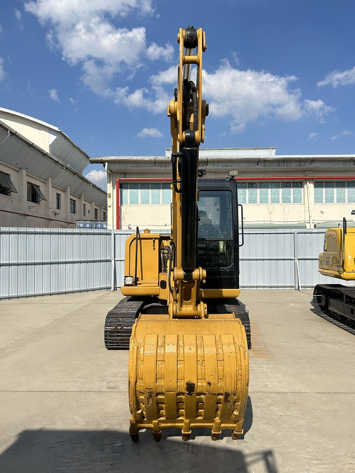 Used cat 306e2 excavator - حفارة مصغرة: صور 3 Used cat 306e2 excavator - حفارة مصغرة: صور 3