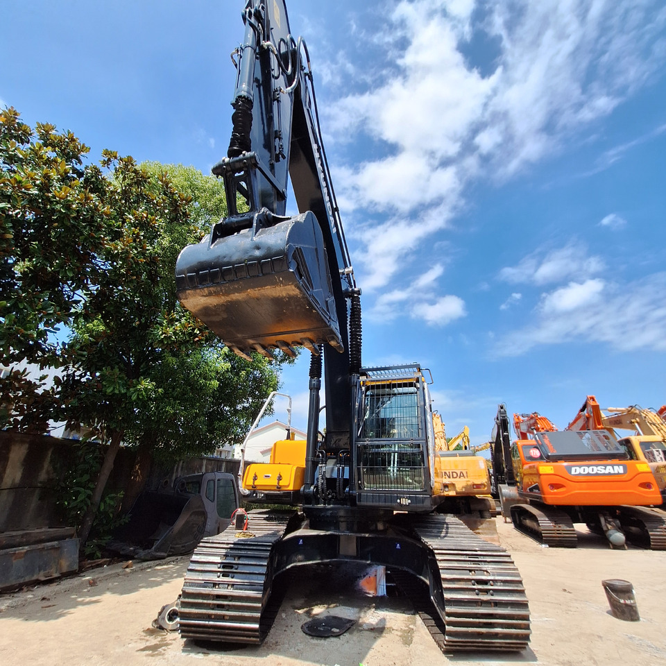 Hyundai 305lc-9s Excavator - حفارات زحافة: صور 2 Hyundai 305lc-9s Excavator - حفارات زحافة: صور 2