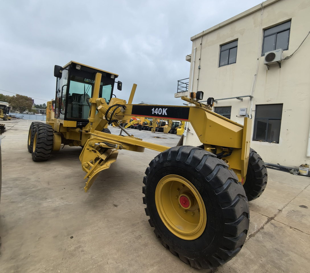 Used caterpillar 140k motor grader - آلة تسوية الأرض: صور 1 Used caterpillar 140k motor grader - آلة تسوية الأرض: صور 1