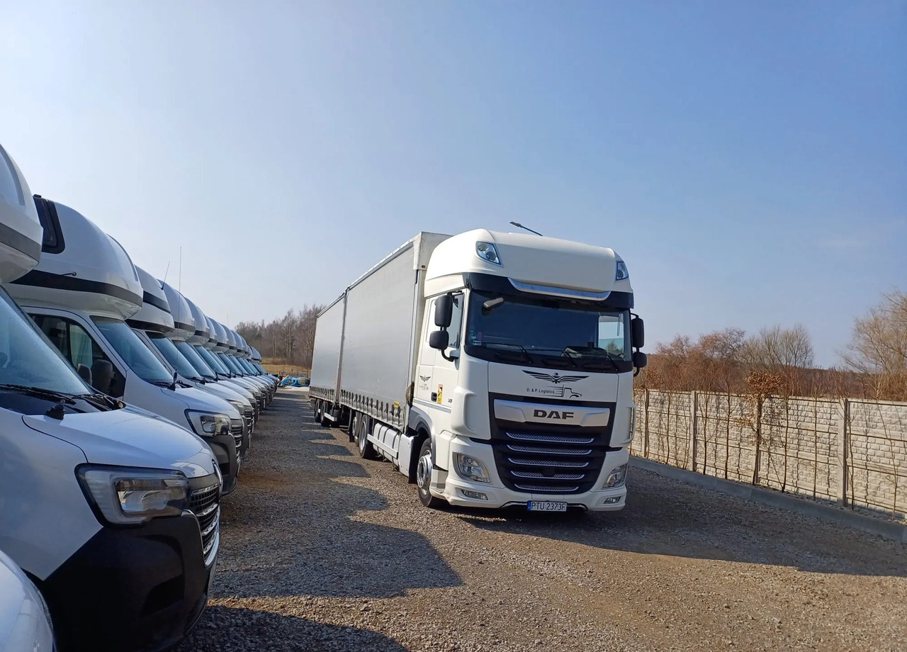 DAF XF 480 SUPER SPACE CAB / ZESTAW TANDEM PRZEJAZDOWY 120m3 - شاحنة ستارة: صور 3 DAF XF 480 SUPER SPACE CAB / ZESTAW TANDEM PRZEJAZDOWY 120m3 - شاحنة ستارة: صور 3