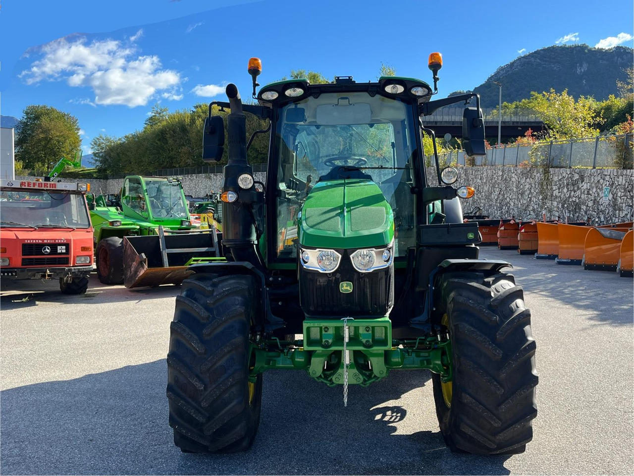 JOHN DEERE 6120 M - جرار: صور 3 JOHN DEERE 6120 M - جرار: صور 3