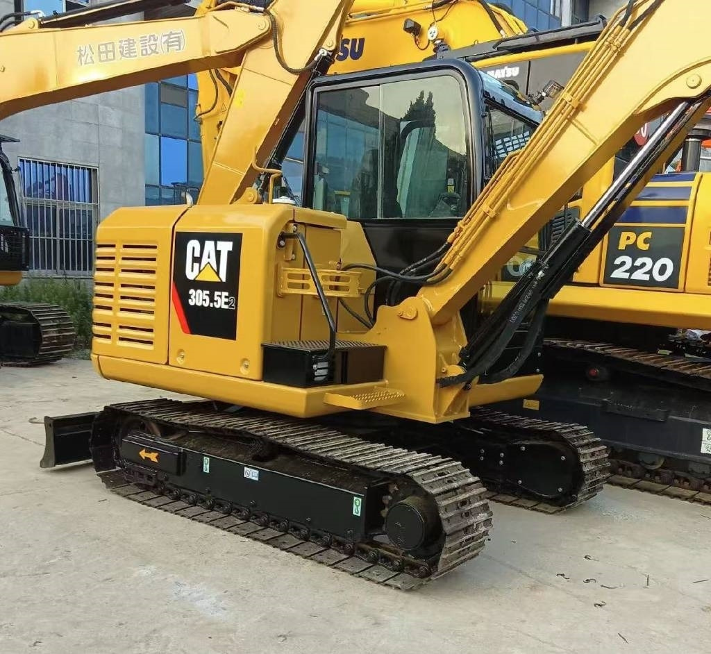 CAT 305.5 - حفارة مصغرة: صور 5 CAT 305.5 - حفارة مصغرة: صور 5