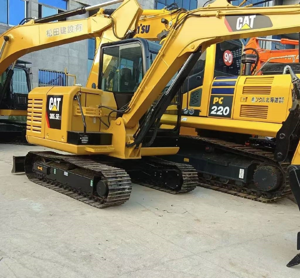 CAT 305.5 - حفارة مصغرة: صور 3 CAT 305.5 - حفارة مصغرة: صور 3