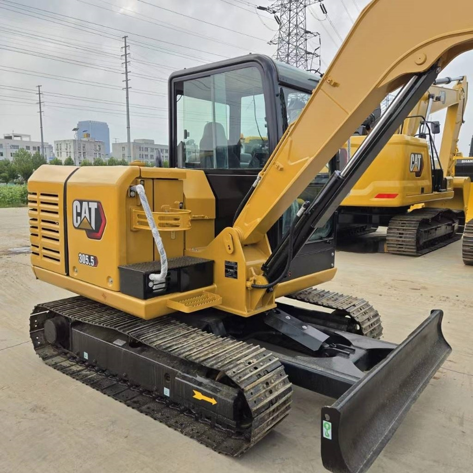 CAT 305 - حفارة مصغرة: صور 3 CAT 305 - حفارة مصغرة: صور 3