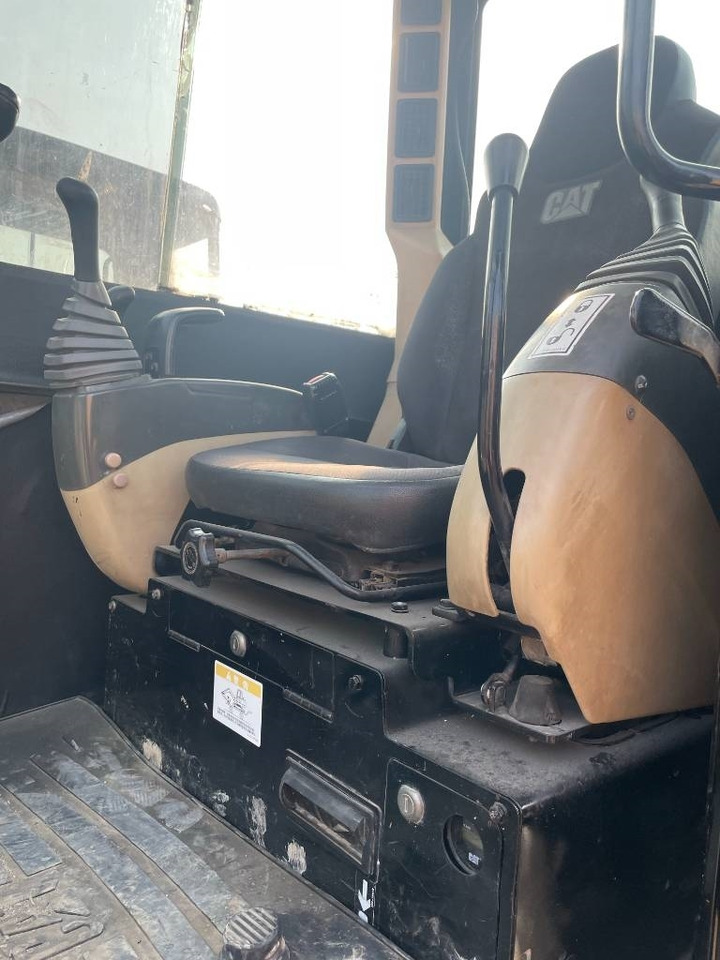 CAT 306 - حفارة مصغرة: صور 2 CAT 306 - حفارة مصغرة: صور 2