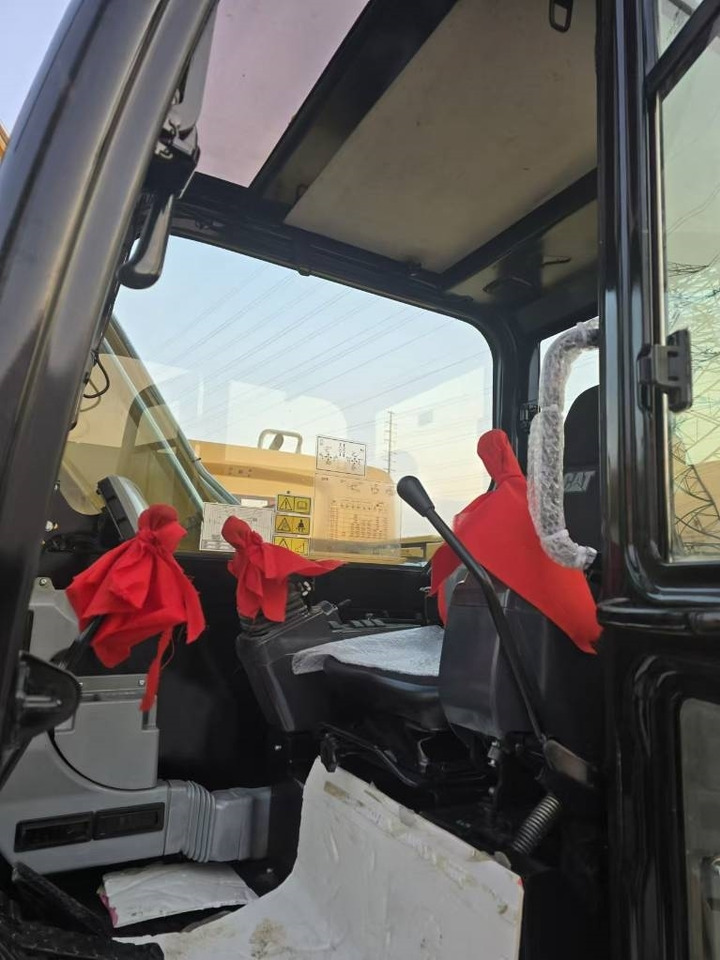 CAT 307 B - حفارة مصغرة: صور 2 CAT 307 B - حفارة مصغرة: صور 2