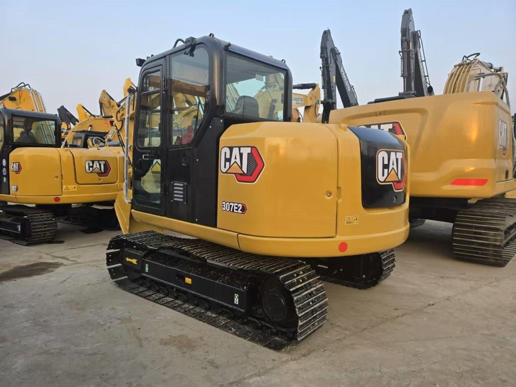 CAT 307 B - حفارة مصغرة: صور 4 CAT 307 B - حفارة مصغرة: صور 4