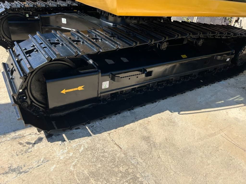 CAT 320 D - حفارات زحافة: صور 2 CAT 320 D - حفارات زحافة: صور 2