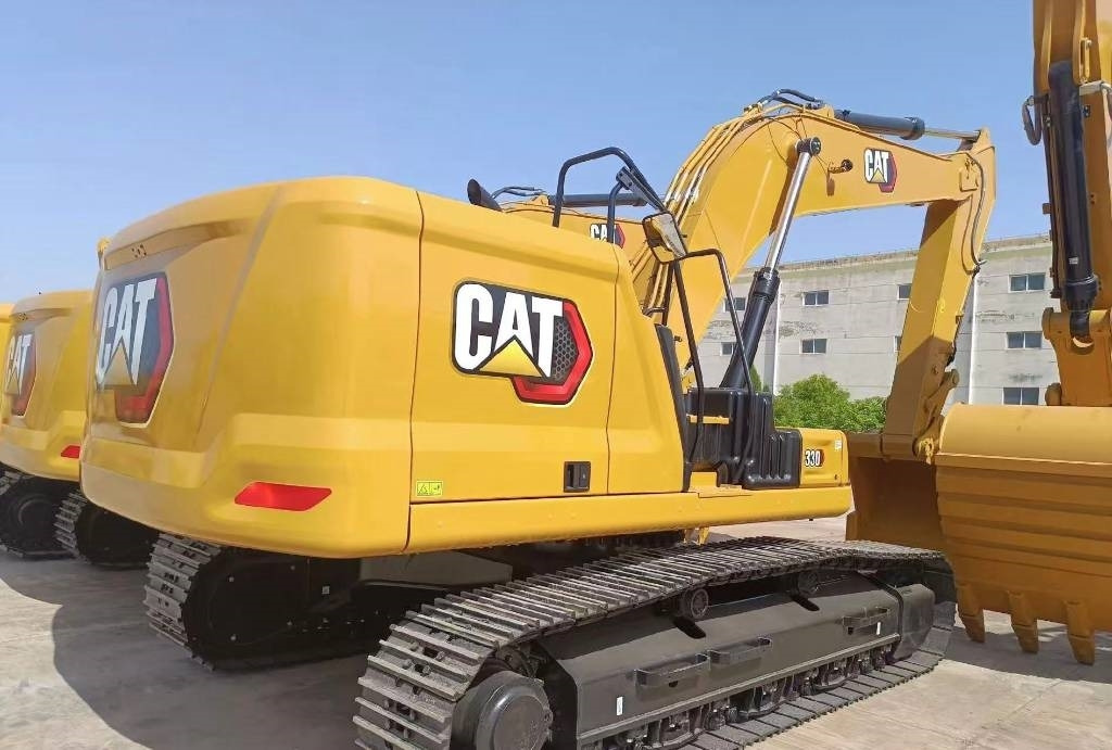 CAT 330 - حفارات زحافة: صور 3 CAT 330 - حفارات زحافة: صور 3