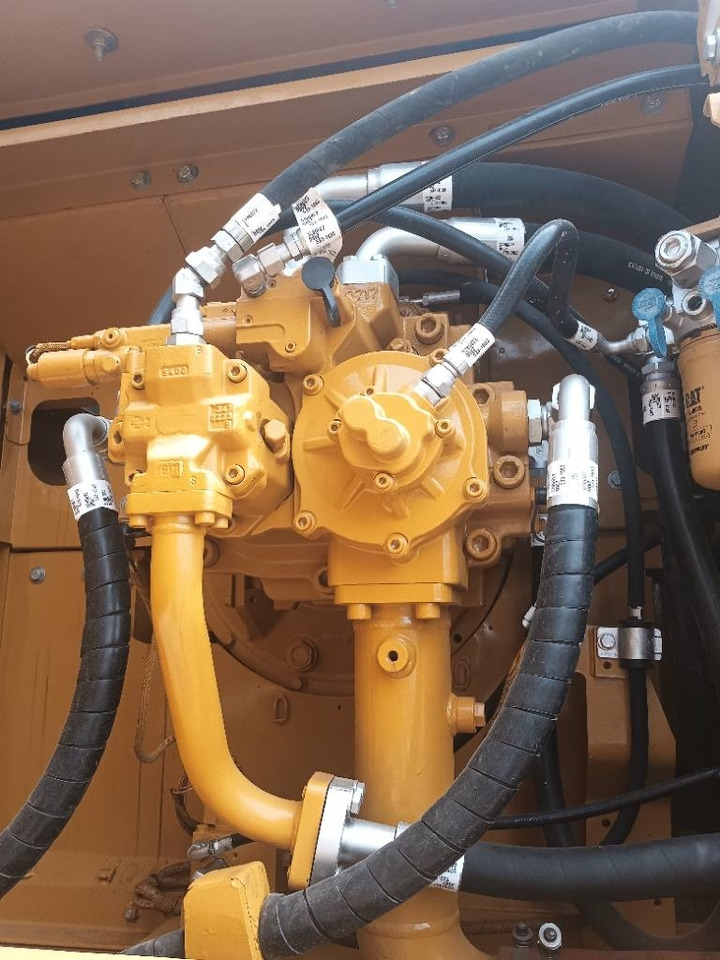 CAT 349 - حفارات زحافة: صور 4 CAT 349 - حفارات زحافة: صور 4