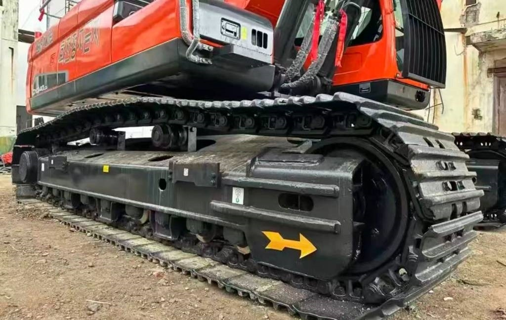 Doosan DX 340 - حفارات زحافة: صور 5 Doosan DX 340 - حفارات زحافة: صور 5