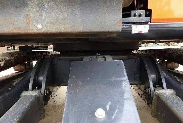 Hitachi 30 - حفارة مصغرة: صور 4 Hitachi 30 - حفارة مصغرة: صور 4