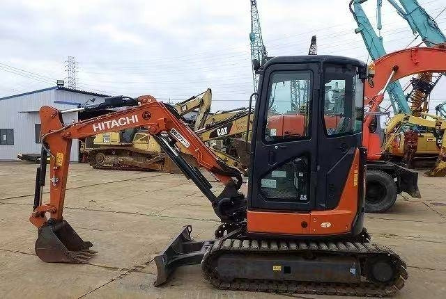 Hitachi 30 - حفارات زحافة: صور 1 Hitachi 30 - حفارات زحافة: صور 1