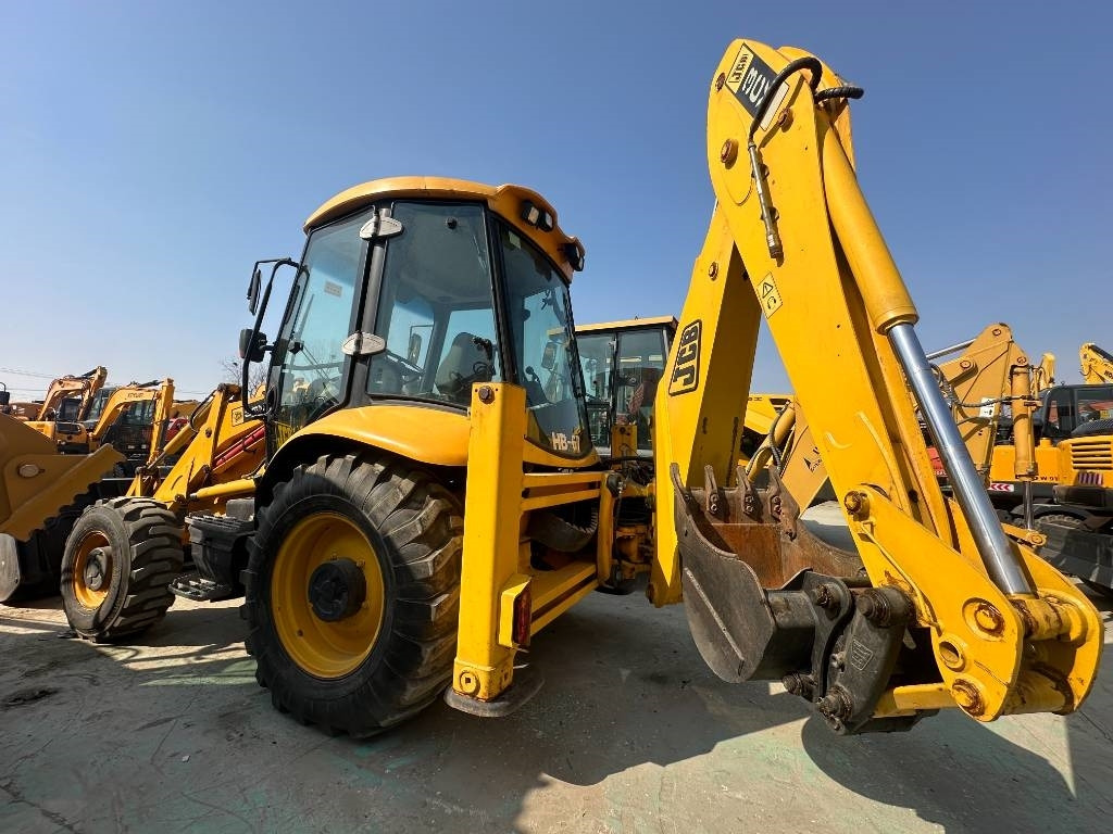 JCB 3 XC - حفار متعدد الاستخدام: صور 3 JCB 3 XC - حفار متعدد الاستخدام: صور 3