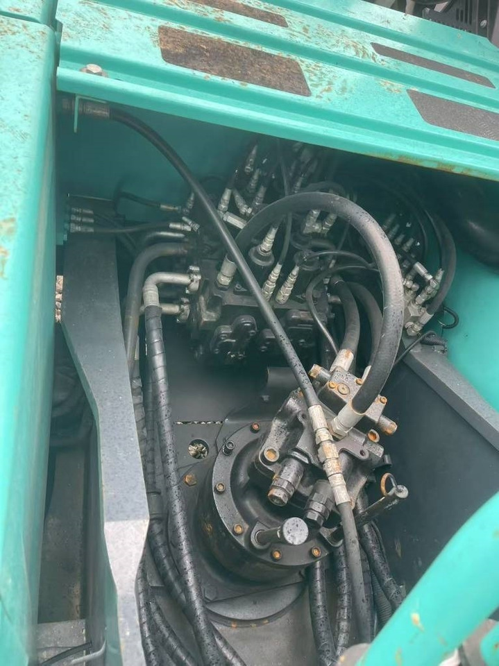 Kobelco 神钢 200 D - حفارة مصغرة: صور 3 Kobelco 神钢 200 D - حفارة مصغرة: صور 3