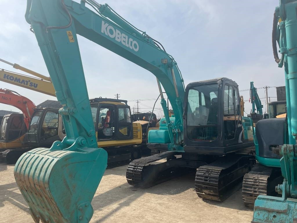 Kobelco SK 130 - حفارات زحافة: صور 5 Kobelco SK 130 - حفارات زحافة: صور 5