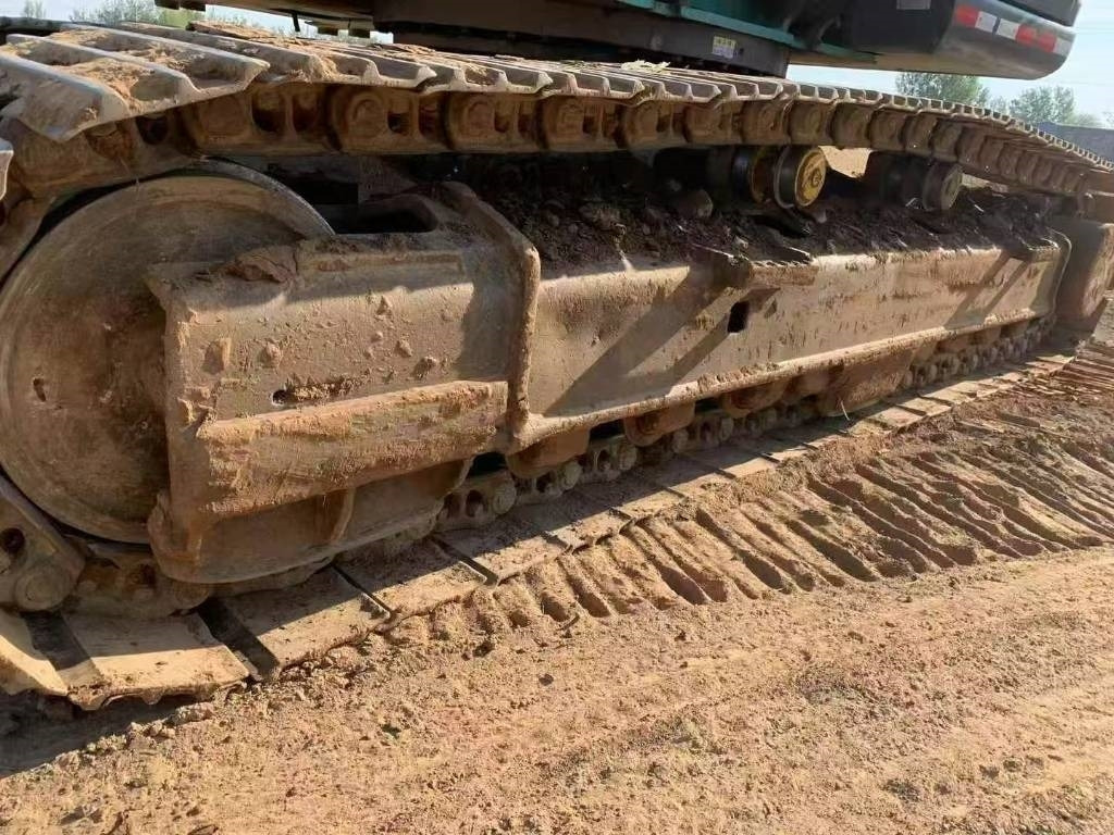 Kobelco SK 350 - حفارات زحافة: صور 3 Kobelco SK 350 - حفارات زحافة: صور 3