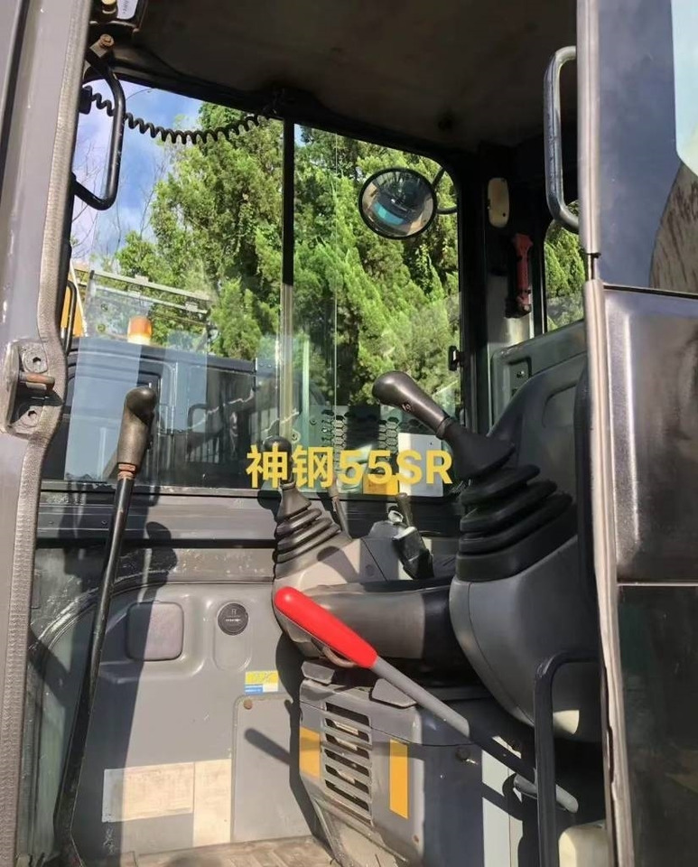 Kobelco SK 55 - حفارة مصغرة: صور 3 Kobelco SK 55 - حفارة مصغرة: صور 3