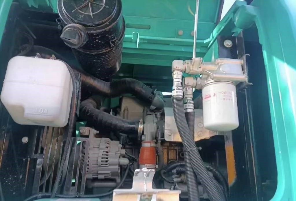 Kobelco SK 75 - حفارات زحافة: صور 2 Kobelco SK 75 - حفارات زحافة: صور 2