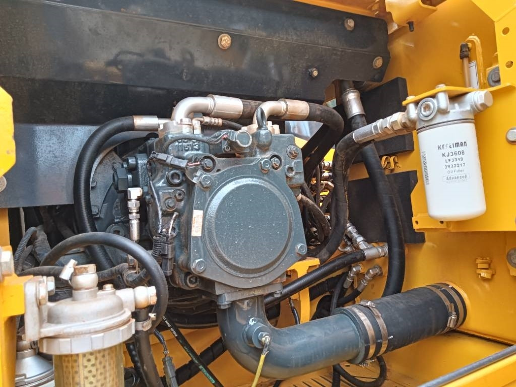 Komatsu PC 160 - حفارات زحافة: صور 5 Komatsu PC 160 - حفارات زحافة: صور 5