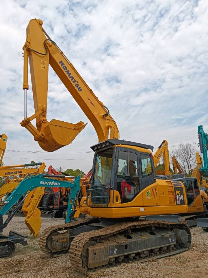 Komatsu PC 160 - حفارات زحافة: صور 1 Komatsu PC 160 - حفارات زحافة: صور 1