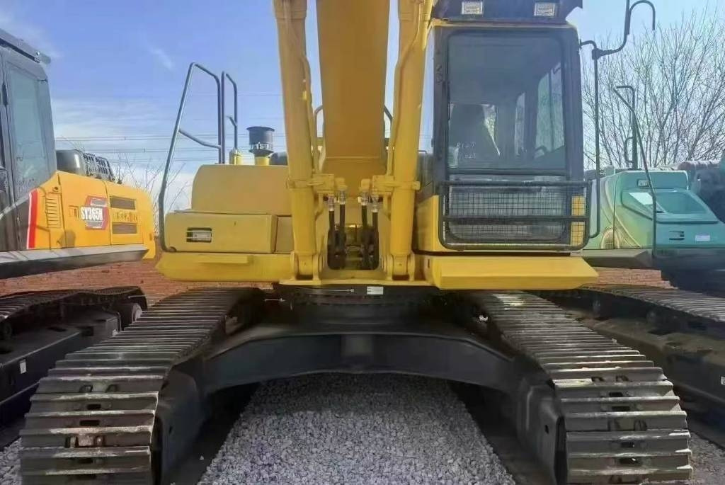 Komatsu PC 350-8 - حفارات زحافة: صور 1 Komatsu PC 350-8 - حفارات زحافة: صور 1