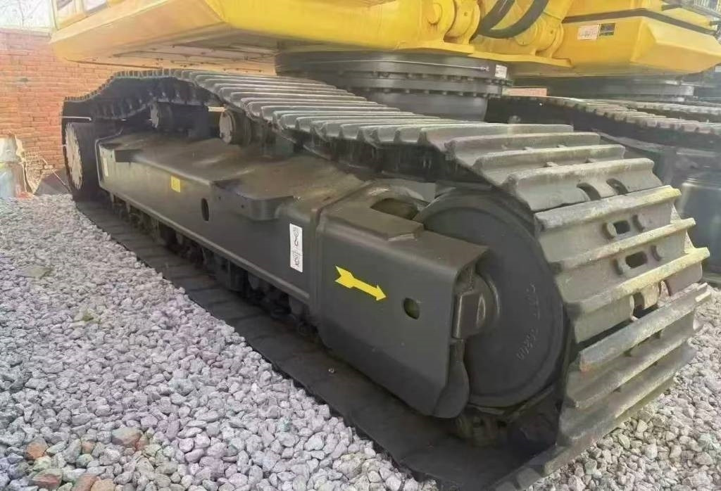 Komatsu PC 350-8 - حفارات زحافة: صور 3 Komatsu PC 350-8 - حفارات زحافة: صور 3